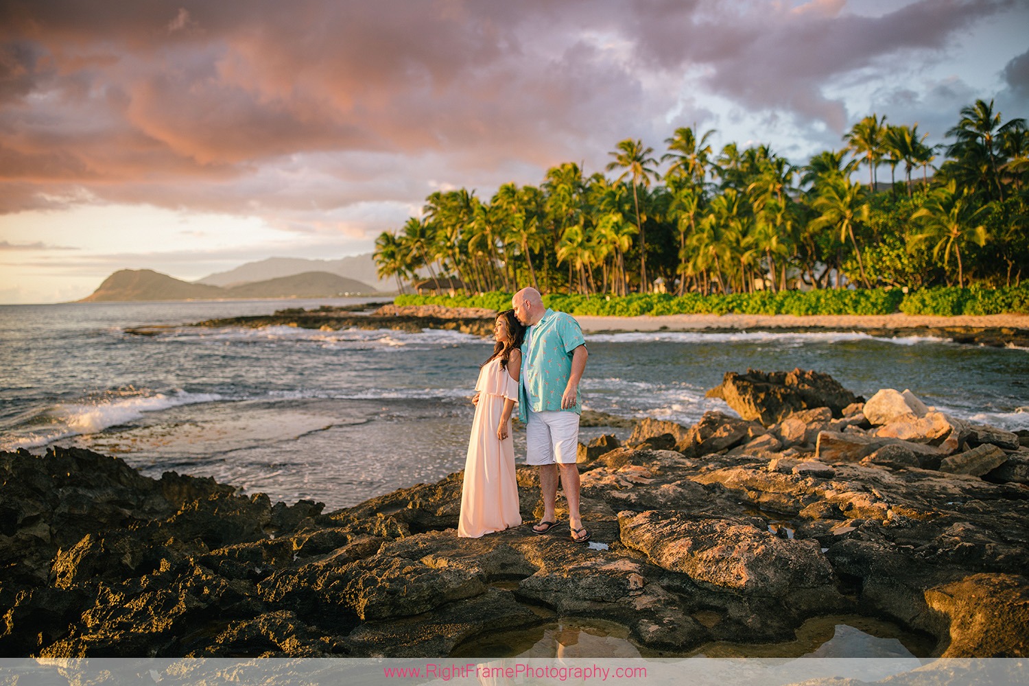 Photographer in Ko'Olina Hawaii Anna by RIGHT FRAME PHOTOGRAPHY