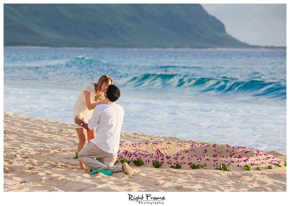 006_oahu engagement photographer