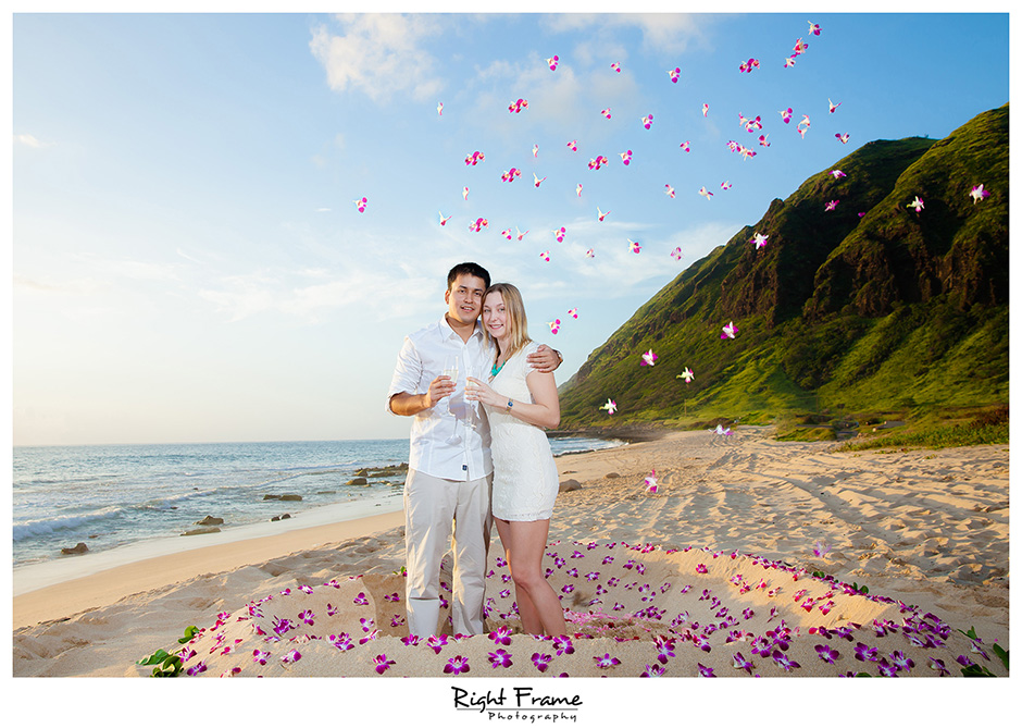 014_oahu engagement photographer