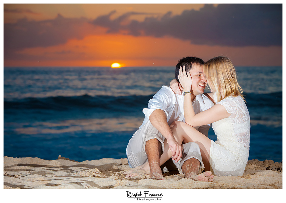 024_oahu engagement photographer