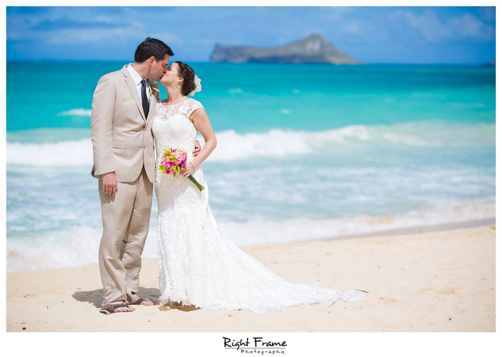 oahu beach weddings 020 Oahu Beach Wedding waimanalo beach 1024x729 - oahu beach weddings