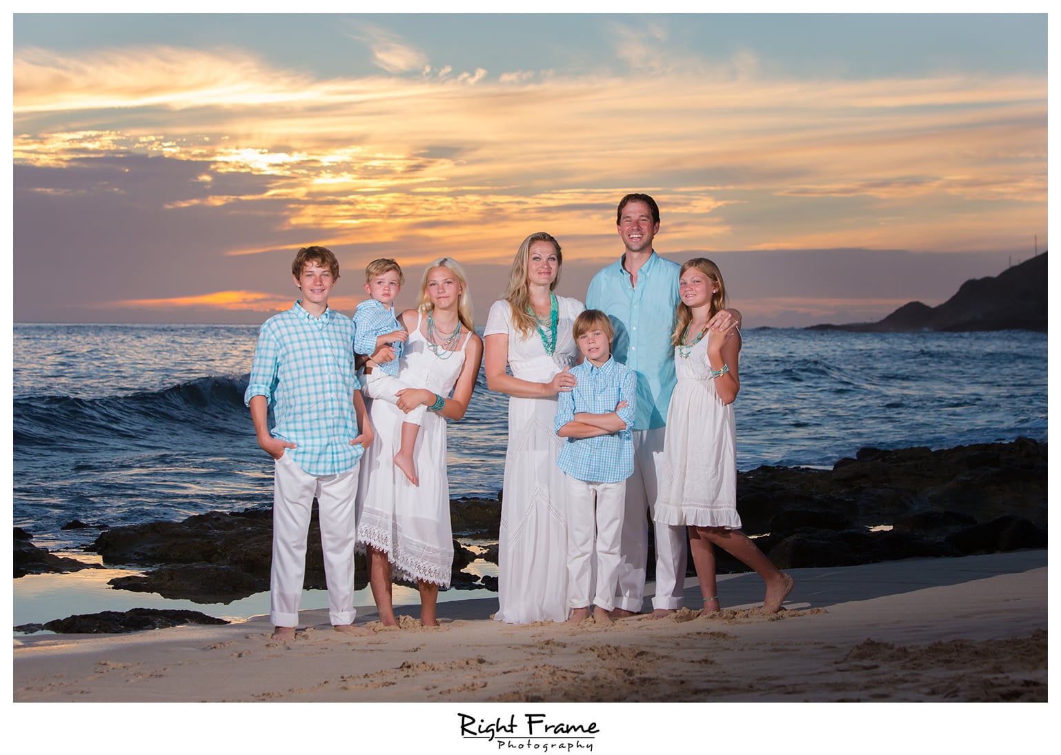 Portrait Photographer Oahu Sarah By RIGHT FRAME PHOTOGRAPHY
