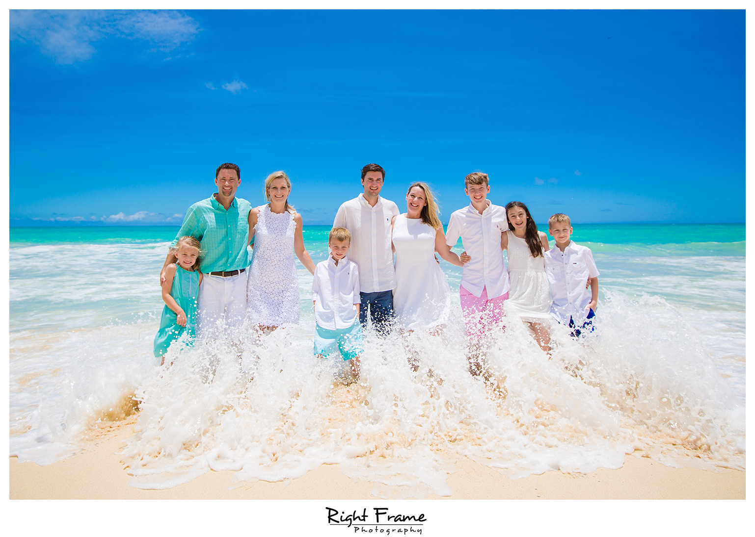 The Best Family Beach Portraits In Hawaii Right Frame Photography