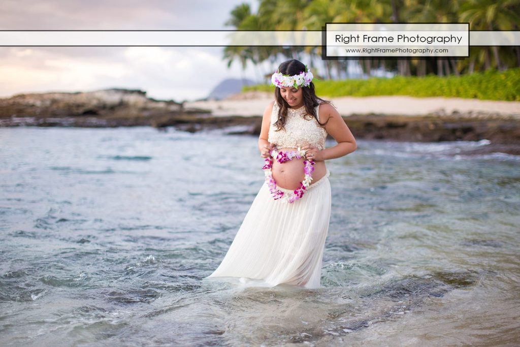 Oahu Maternity Photographer Honolulu, Hawaii by RIGHT FRAME PHOTOGRAPHY